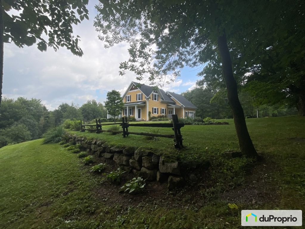 $2,195,000 - 2 Storey for sale in Bromont — photo 1