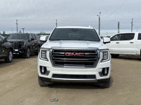 AMVIC Licensed Dealer * HD Surround Vision * Panoramic Sunroof * Second Row Heated Seats & Steering... (image 2)