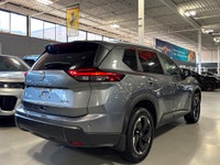 **MONTH-END SPECIAL!** FEATURING : PANORAMIC MOONROOF, MULTI TERRAIN MODES, REMOTE START, WELL EQUIP... (image 3)