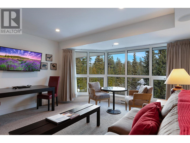 412 4557 BLACKCOMB WAY Whistler, British Columbia in Condos for Sale in Whistler - Image 3