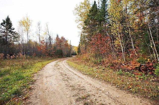 674 Ch. Pontbriand La Pêche, Quebec — photo 1