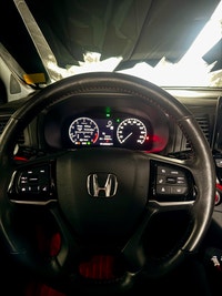 Welcome to Country Hills Volkswagen 2025 Honda Odyssey Sport-L Our team of knowledgeable professiona... (image 9)