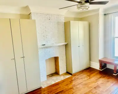 PRIME LOCATION 1-BED APARTMENT FOR RENT IN HEARTH OF CENTRETOWN!, View more