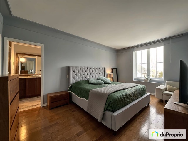 $795,000 - Condominium for sale in Longueuil (Vieux-Longueuil) — photo 3