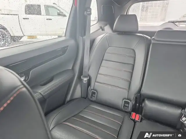 2023 Honda CR-V Hybrid Touring in Cars & Trucks in Winnipeg - Image 14
