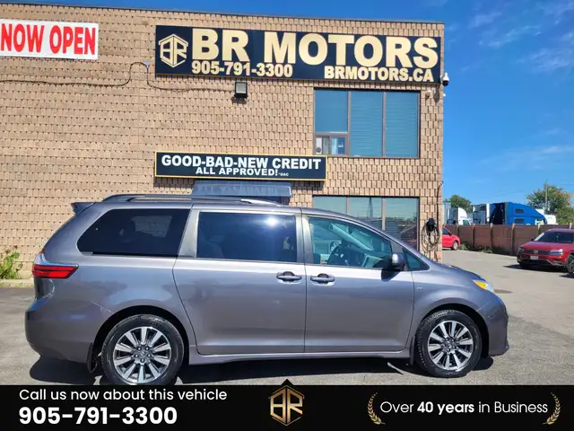 2018 Toyota Sienna LE | AWD | Power doors in Cars & Trucks in Mississauga / Peel Region - Image 5