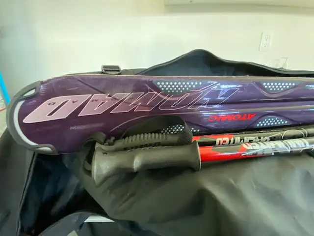 Atomic Ski Package in Ski in Victoria - Image 3