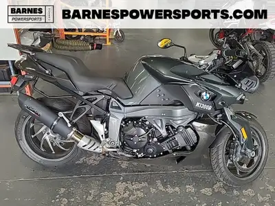 Oh, youve found methe naked bike thats anything but subtle. Ive got a 1,293cc inline-four engine tha...