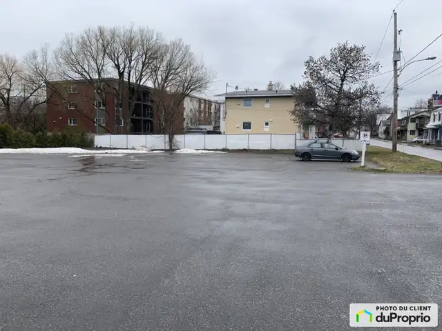 $365,000 - Price taxes not included - Commercial Lot in Beauport62864381518466126