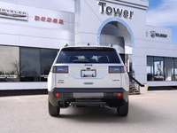 This Jeep Cherokee delivers a Intercooled Turbo Gas/Electric I-4 1.6 L/98 engine powering this Varia... (image 5)