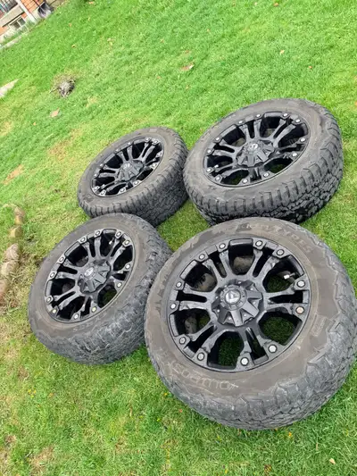 285/55/20 275/50/20 275/60/20 33x12.50x20 35x12.50x20. 5x150 5x139.7 toyota tundra fuel dodge ram 15...