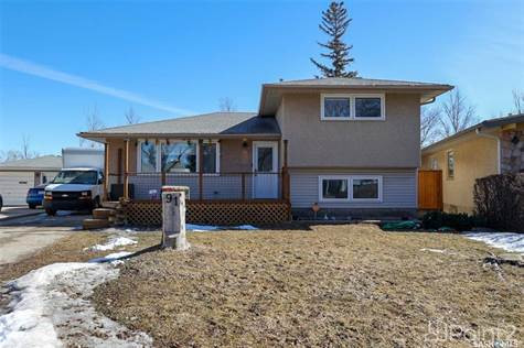 91 ROTHWELL CRESCENT in Houses for Sale in Regina