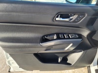 Below market pricing everyday at Heartland Ford! Check out our current inventory before it’s gone! S... (image 9)