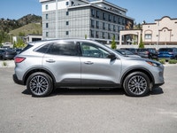 One Owner - Plug-In Hybrid - Heated Front Seats - Backup Camera The 2022 Ford Escape SE Plug-In Hybr... (image 9)