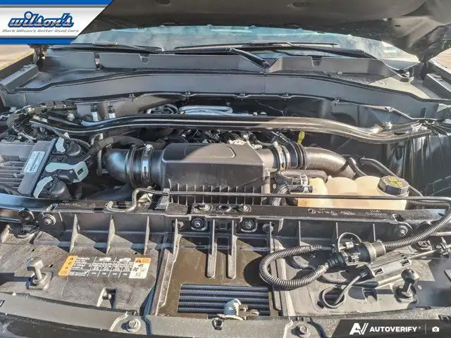 2022 Ford Explorer ST 4WD | Split Leather Buckets | Pano Roof in Cars & Trucks in Guelph - Image 10