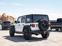 Welcome to Barrie Dodge Chrysler Jeep. QUICK ORDER PACKAGE 24W WILLYS -inc: Engine: 3.6L Pentastar V... (image 5)