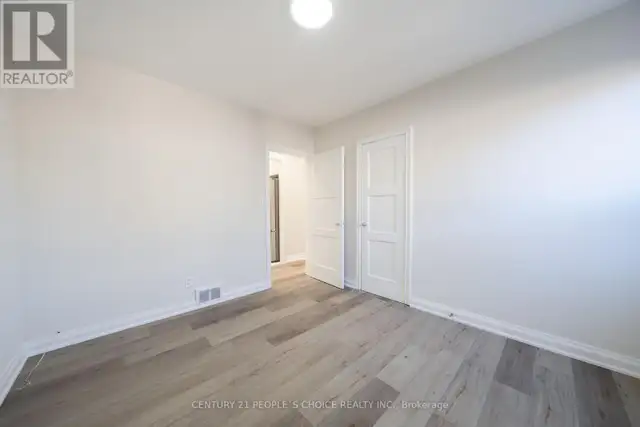 MAIN - 2510 DONNAVALE DRIVE Mississauga (Cooksville), Ontario in Long Term Rentals in Mississauga / Peel Region - Image 14