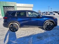 Command the road in this powerful, versatile 2024 Nissan Rogue AWD SV, delivering superior efficienc... (image 3)