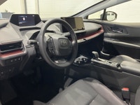 Ce Toyota Prius Prime 2024 version HYBRID RECHARGEABLE**CUIR**TOIT PANO**NAVI** est offert à Mirabel... (image 8)