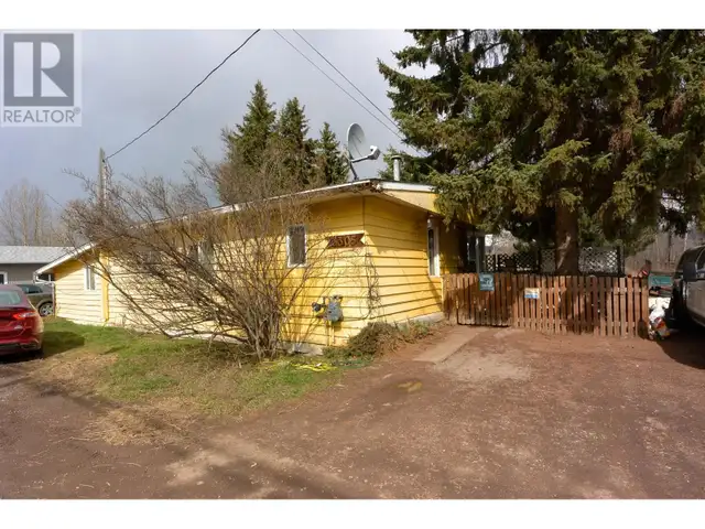 3305 ALFRED AVENUE Smithers, British Columbia in Houses for Sale in Smithers - Image 2
