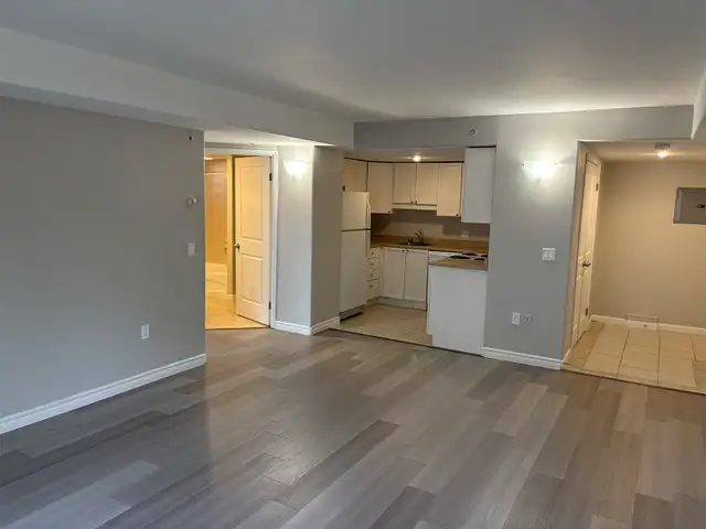 BEAUTIFUL - 2 BEDROOM ON BARRINGTON in Long Term Rentals in City of Halifax - Image 2