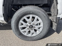 Low Kilometres | Four Wheel Drive | Front Collision Avoidance | Blind Spot Monitor | Cross Traffic A... (image 9)