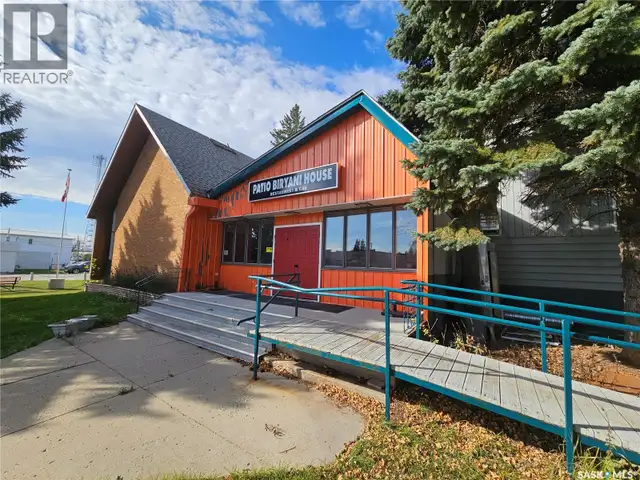 19 Broadway STREET Redvers, Saskatchewan in Commercial & Office Space for Sale in Regina - Image 3