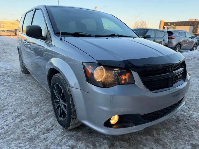 2018 DODGE Grand Caravan SXT in Cars & Trucks in Laval / North Shore - Image 2