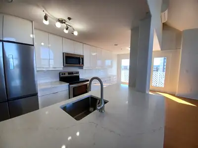 Downtown Moncton - PENTHOUSE at Cambridge Place for July 15th !!