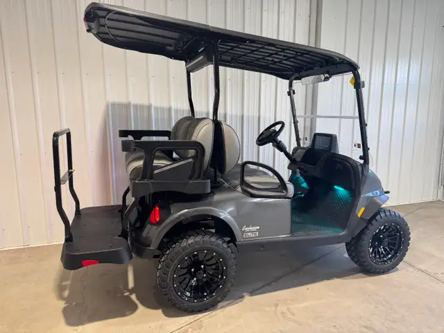 2026 EZGO RXV4 ELITE SUMMIT XT in ATVs in Vernon - Image 13