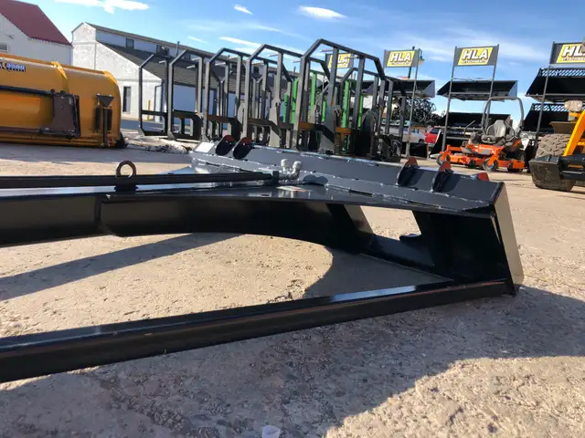 HLA BPHA240 20' Telescopic Boom Pole (Hydraulic Activated) in Heavy Equipment in Lethbridge - Image 12