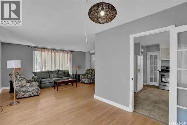 1830 Cowan CRESCENT Regina, Saskatchewan in Houses for Sale in Regina - Image 8