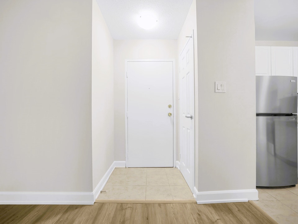 Barker Street Apartments - 1 Bedroom, 1 Bath Apartment for Rent 5