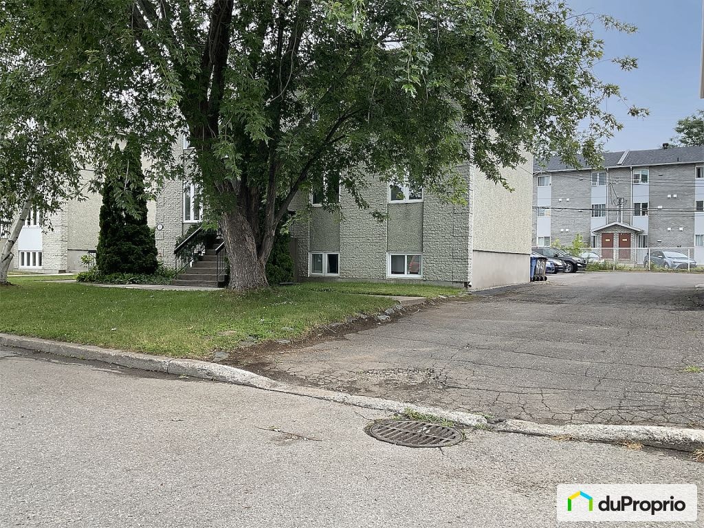 $970,000 - Triplex for sale in Repentigny (Repentigny) — photo 3