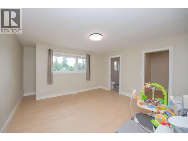 2224 Linea Crescent Lumby, British Columbia in Houses for Sale in Vernon - Image 37