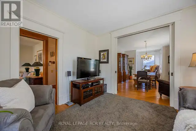 317 MAIN STREET E Shelburne, Ontario in Houses for Sale in Barrie - Image 13