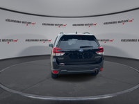 // ACCIDENT FREE!! // This 2023 Subaru Forester Premier is a well-equipped compact SUV built for Can... (image 6)