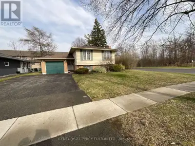 Excellent Opportunity to own a home in city of Welland with growing community, new developments, Wor...