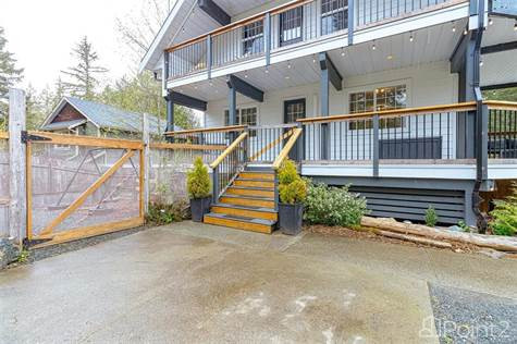 2065 Mable Rd in Houses for Sale in Cowichan Valley / Duncan - Image 2