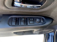 A practical compact SUV with flexible interior space, efficient performance, and easy maneuverabilit... (image 7)