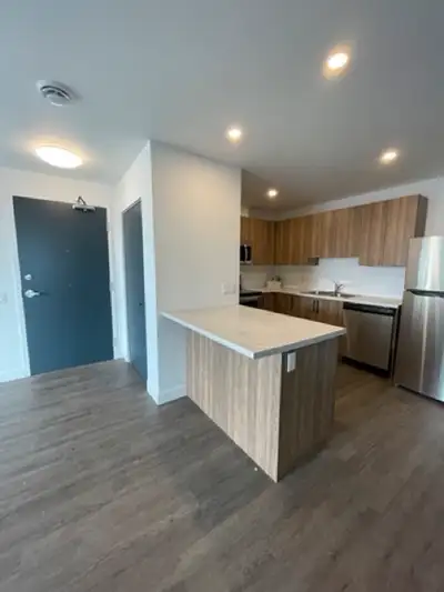 Modern & Accessible 2 Bedroom Apartment