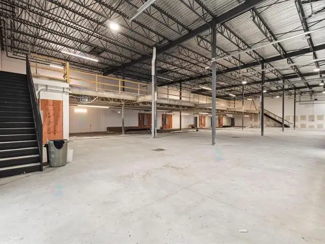 555 Rue de Vernon, #5 Gatineau (Aylmer), Quebec in Commercial & Office Space for Rent in Gatineau - Image 22