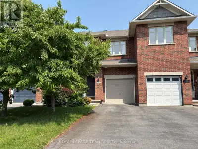 747 NAKINA WAY Ottawa, Ontario