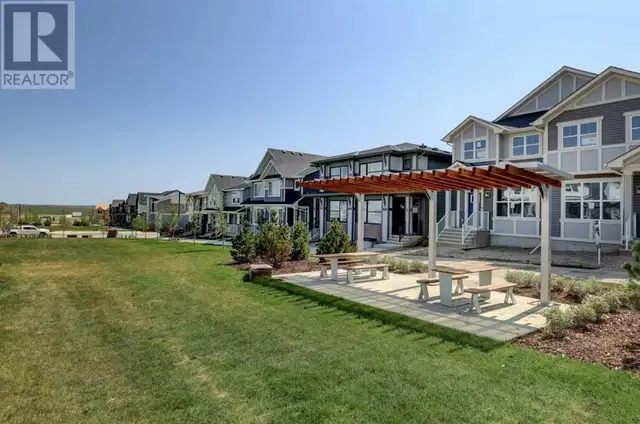 44 Herron Walk NE Calgary, Alberta62864759062785122