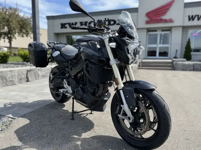 2015 BMW F800R in Sport Bikes in Kitchener / Waterloo - Image 2