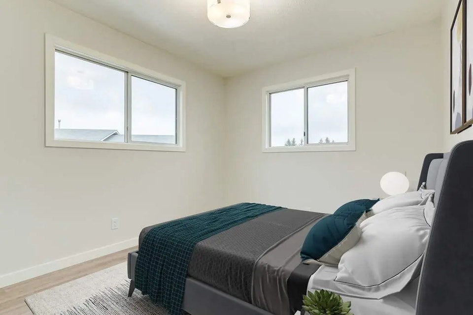 Townhomes with In Suite Laundry - Revy Townhomes - House for Ren 4