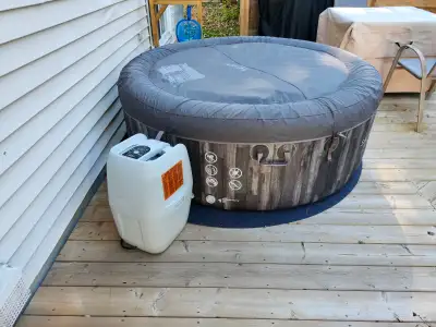 Bahamas 4 place hottub, View more