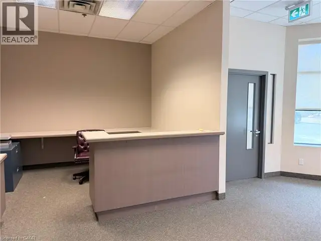 5205 HARVESTER Road Unit# 4 Burlington, Ontario in Commercial & Office Space for Rent in Oakville / Halton Region - Image 5