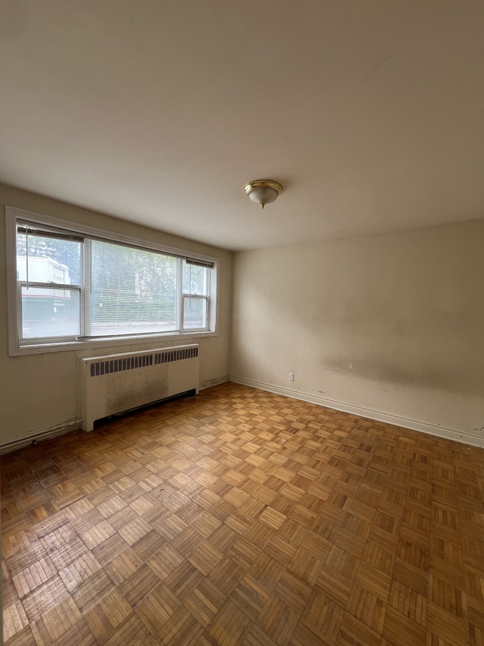 196 Waverley Street - 2 Bedroom 1 Bathroom Apartment for Rent 3