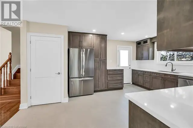 14 GLEN VISTA Drive Hamilton, Ontario in Houses for Sale in Hamilton - Image 17
